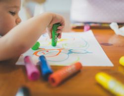 Comment faire manger mon enfant au petit déjeuner